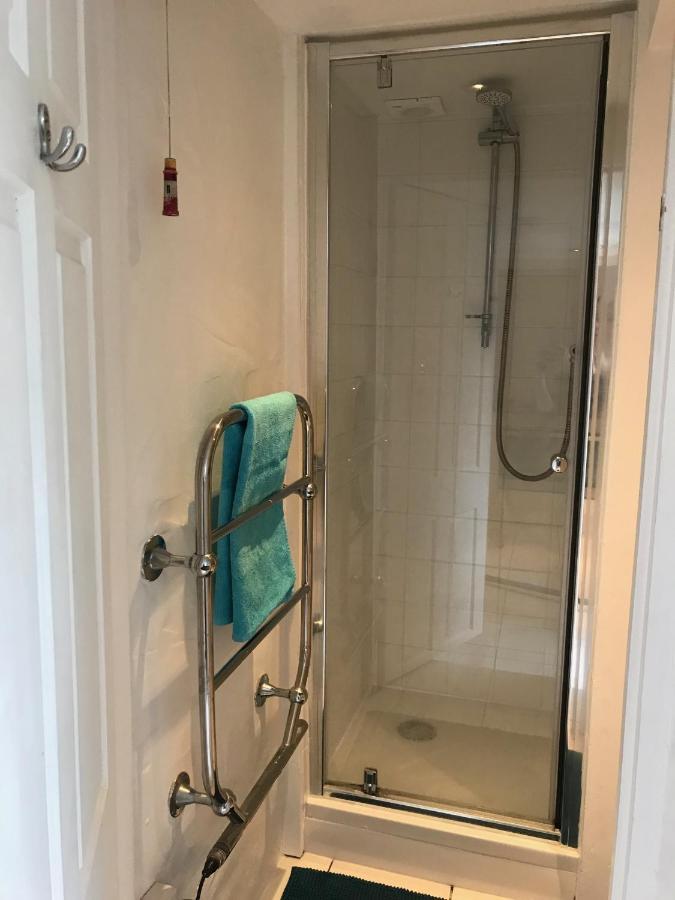 Amazing Apartment, Private Garden, Off Street Parking Brighton Екстериор снимка