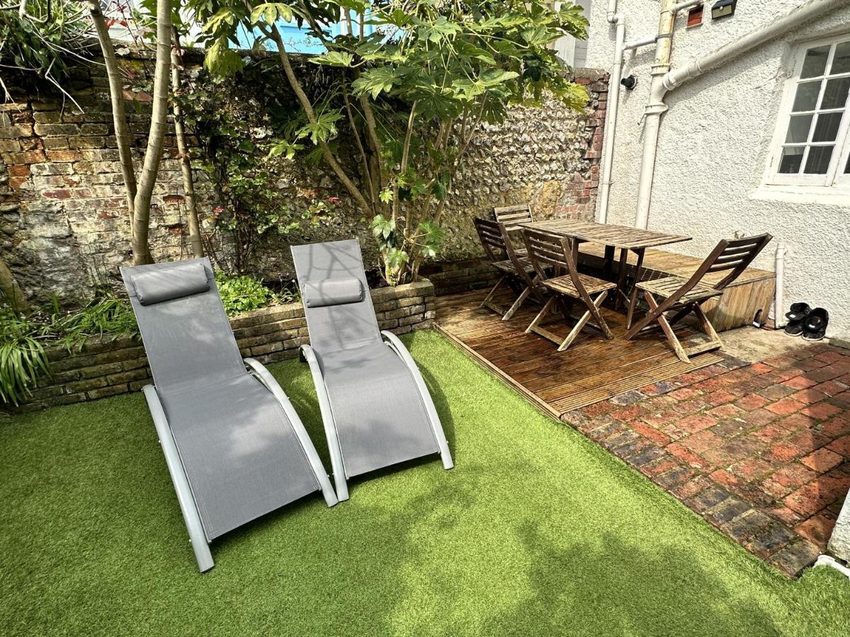 Amazing Apartment, Private Garden, Off Street Parking Brighton Екстериор снимка