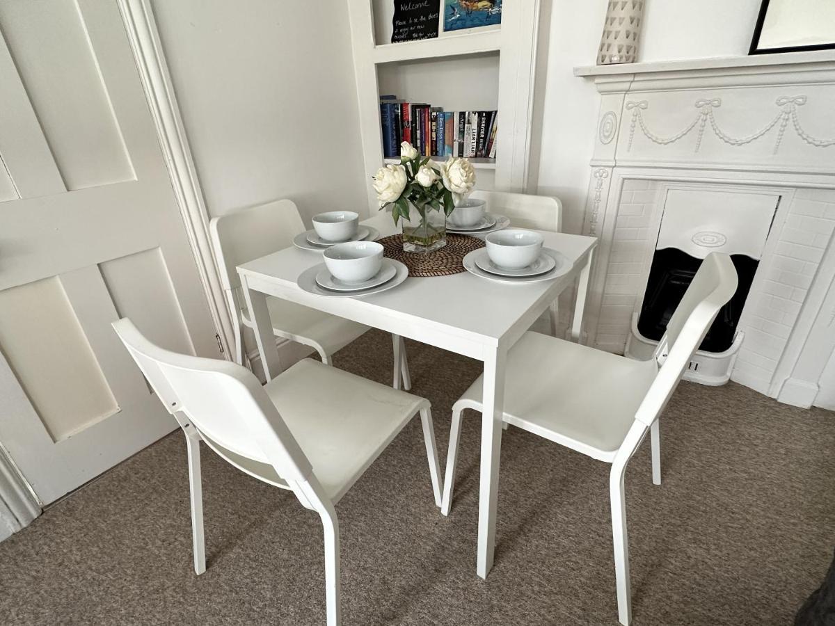 Amazing Apartment, Private Garden, Off Street Parking Brighton Екстериор снимка