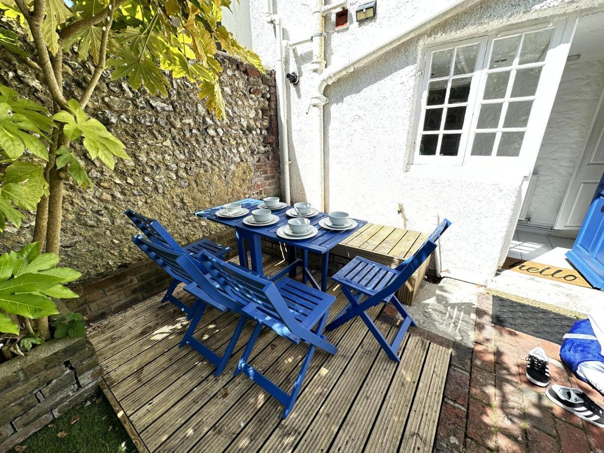 Amazing Apartment, Private Garden, Off Street Parking Brighton Екстериор снимка